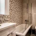 Deluxe 3br Oasis With Pool Next To Beach - St Julians Apartament Is-Swieqi