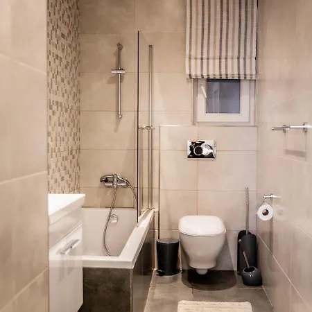 Deluxe 3br Oasis With Pool Next To Beach - St Julians Is-Swieqi