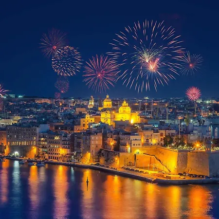 Apartament Deluxe 3br Oasis With Pool Next To Beach - St Julians